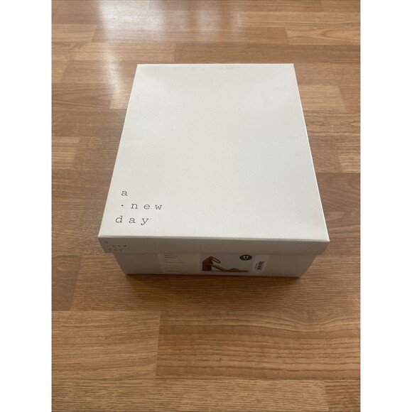 A New Day Shelly Heels Tan 11 Wide Ankle Strap Block Heel Memory Foam NEW - Picture 2 of 16